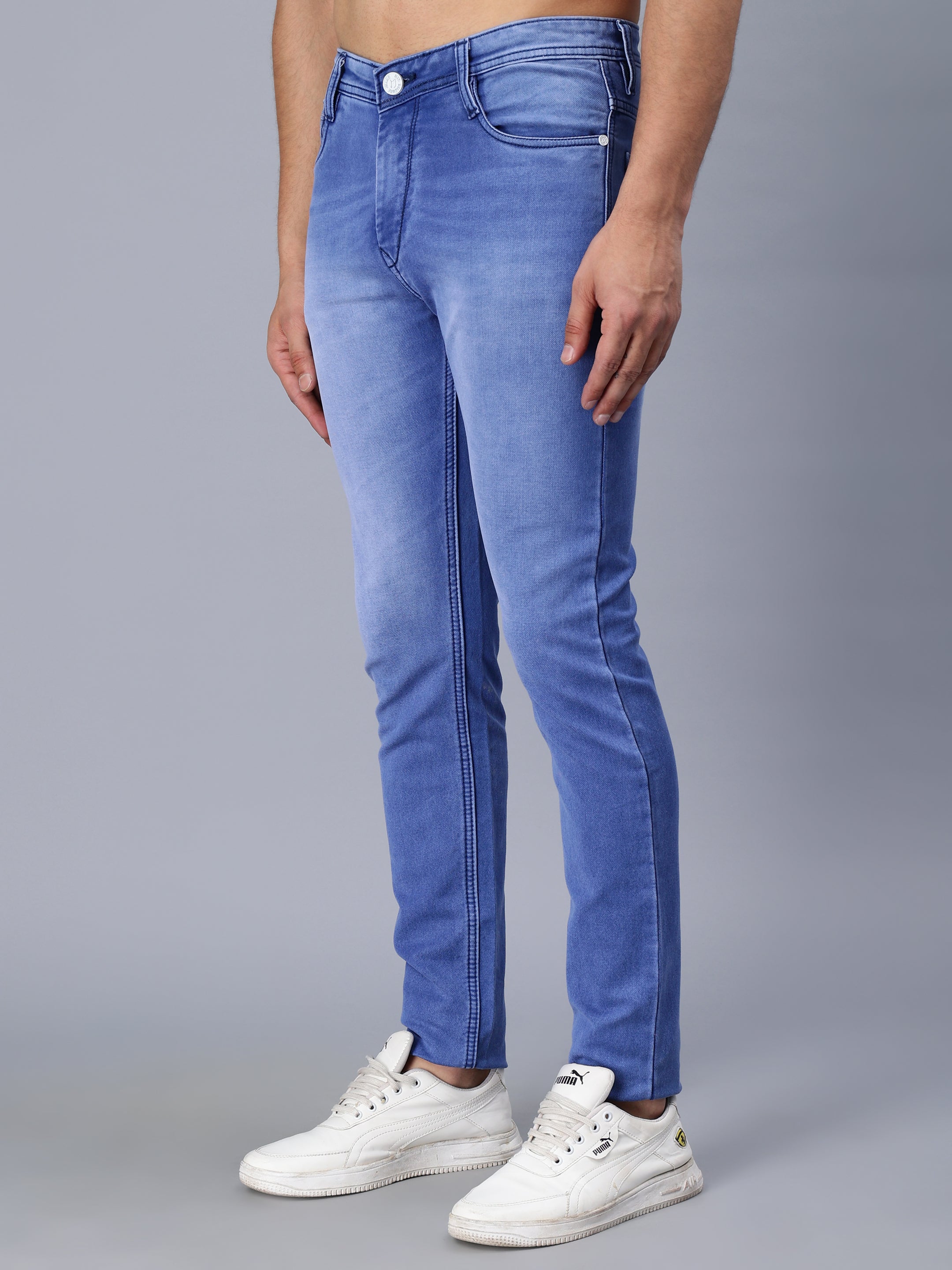 LIGHT BLUE WASH SLIM FIT JEANS