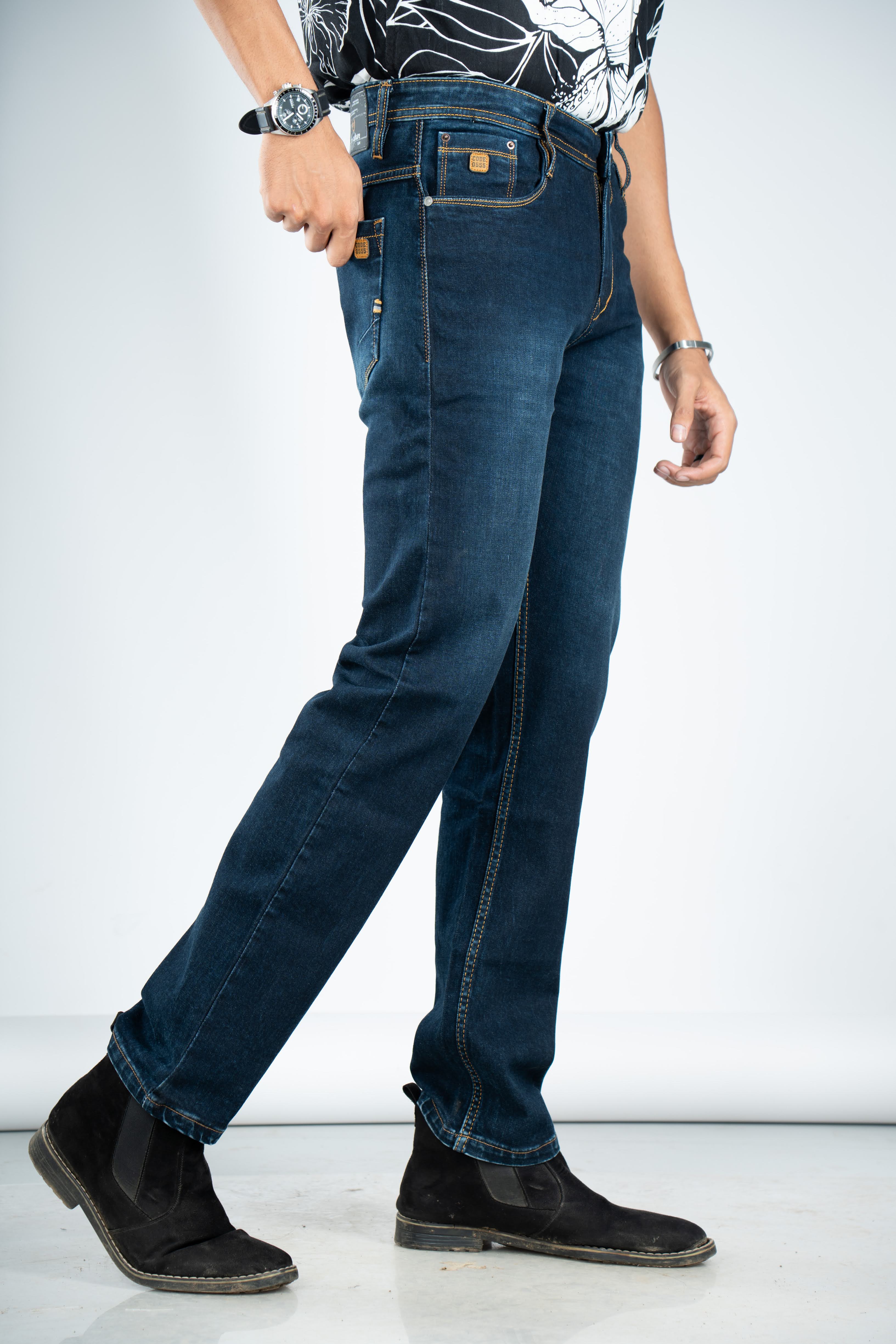 CLASSIC GOLDEN STITCH STRAIGHT FIT JEANS