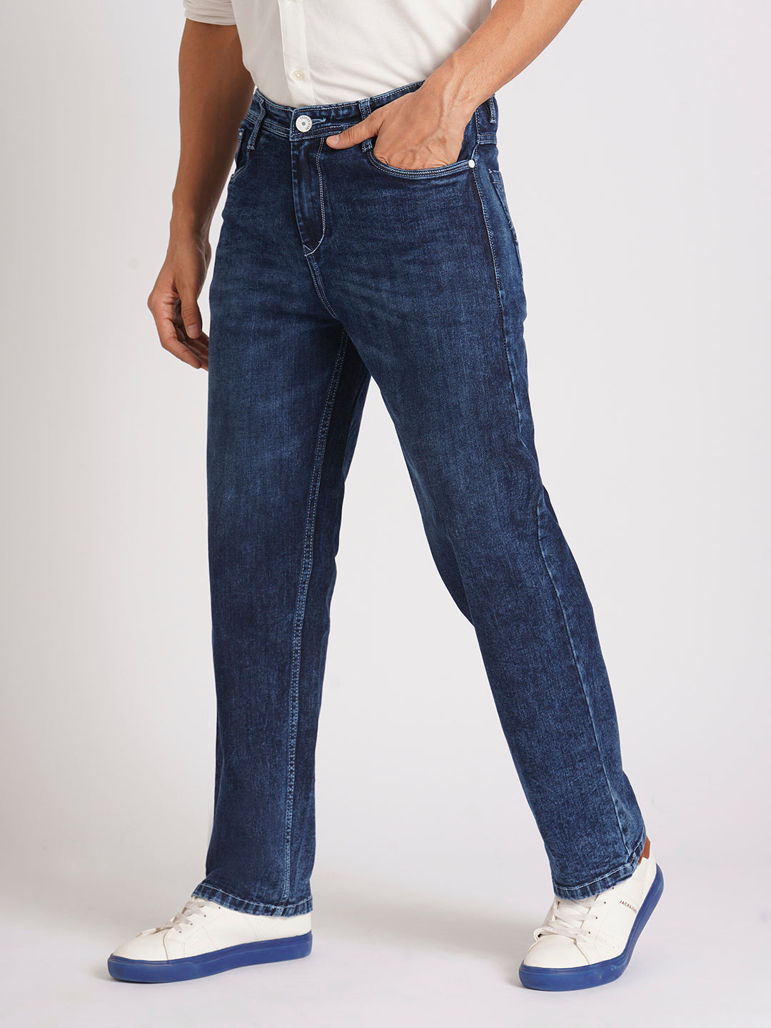 MID BLUE STRAIGHT FIT JEANS